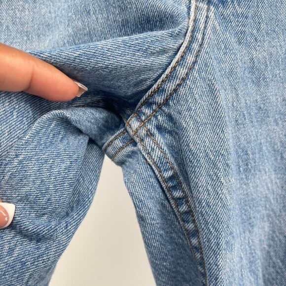 Abercrombie & Fitch 90s Straight High Rise Curve Love Jeans Size 28 Button Fly - Picture 4 of 16